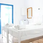Katerina Yalos Apartment *