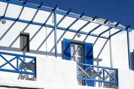 Katerina Yalos Apartment Chora