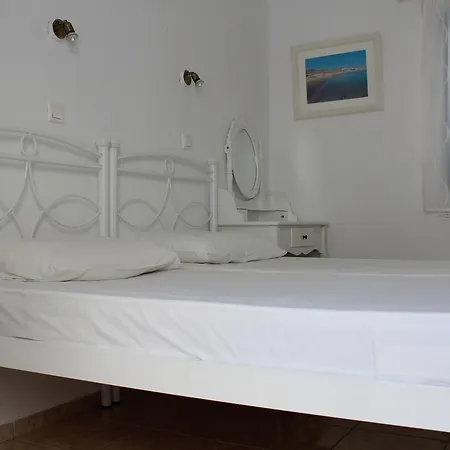 Apartment Katerina Yalos