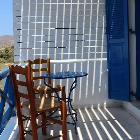 Apartment Katerina Yalos